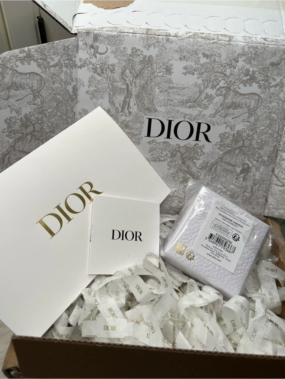 Dior CD Logo Gold Tone Polished Metal Beauty Hair Claw Clip NWT Limited Edition